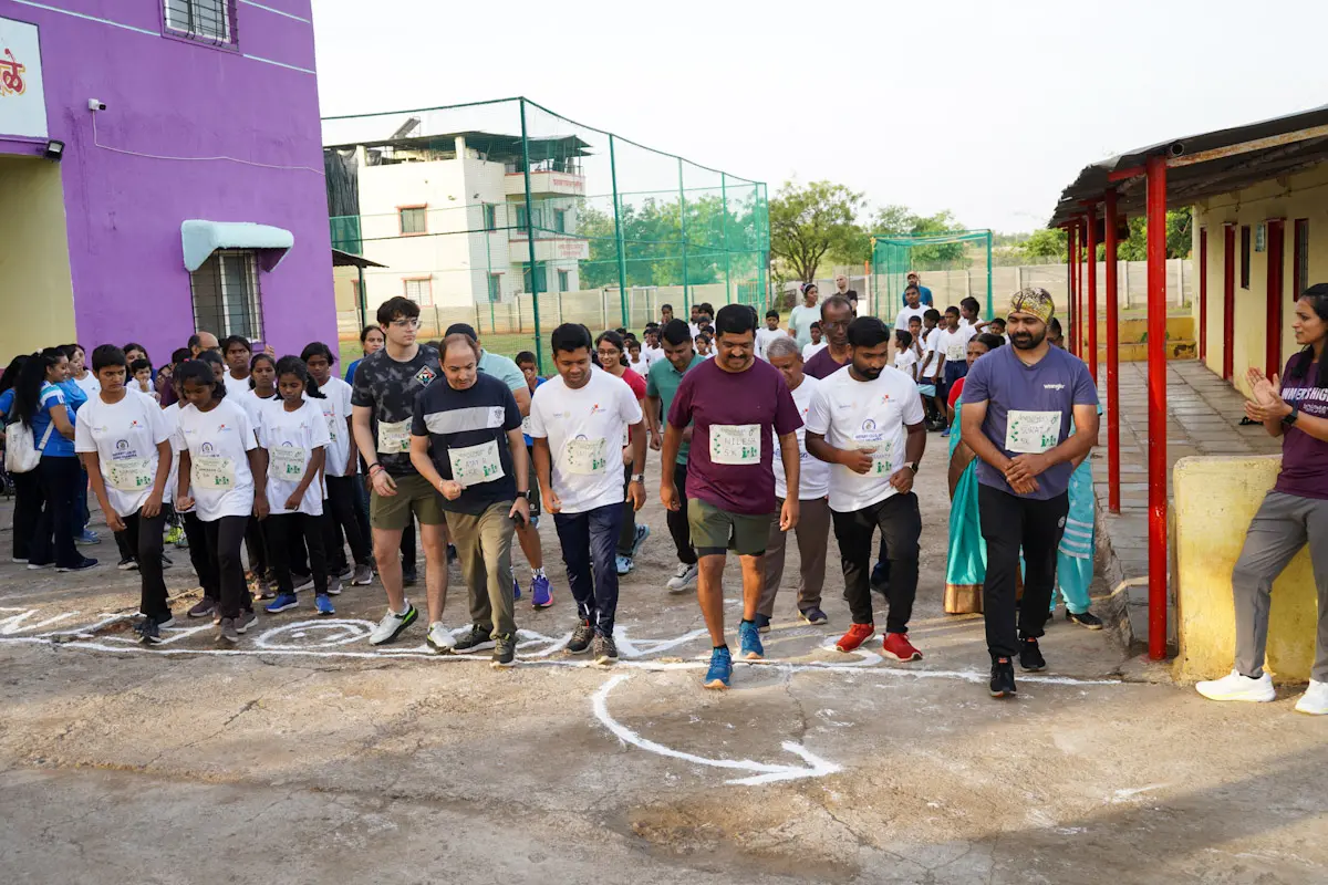Runners at the starting line